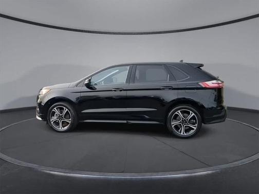 2023 Ford Edge ST