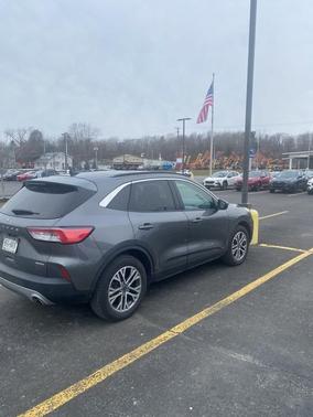 2022 Ford Escape SEL