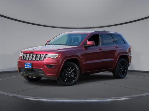 2022 Jeep Grand Cherokee Laredo