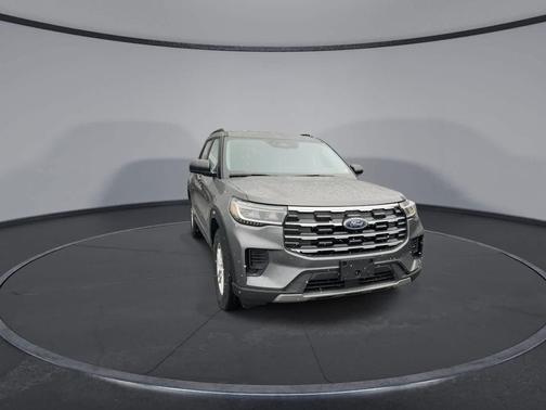 Carbonized Gray Metallic 2026 Ford Explorer Active w/200A Pkg