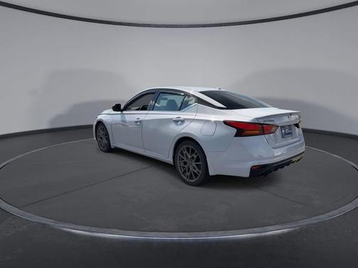 Gray Sky Pearl 2023 Nissan Altima SR VC-Turbo FWD