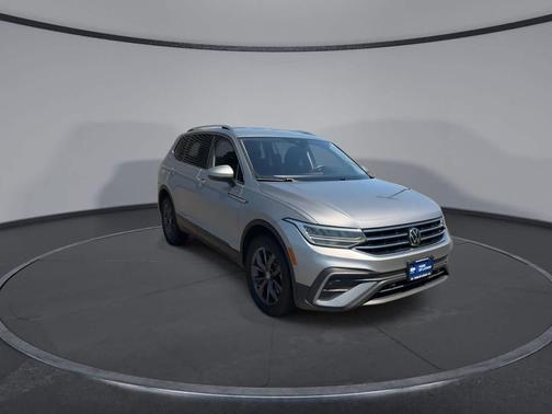 Pyrite Silver Metallic 2024 Volkswagen Tiguan 2.0T SE 4MOTION