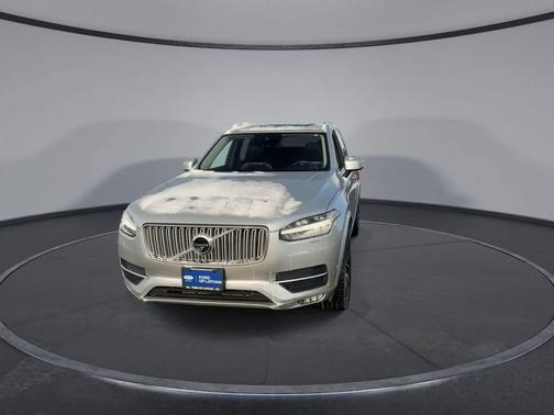 2018 Volvo XC90 T6 Inscription