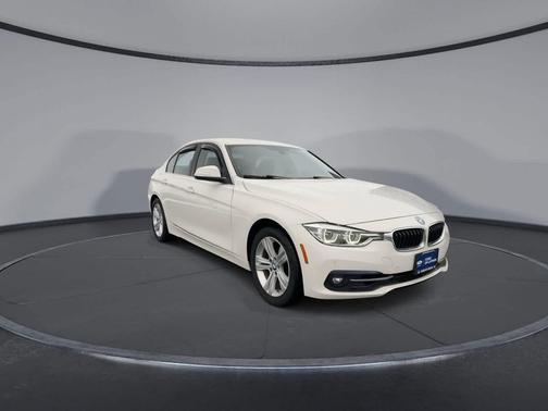 2018 BMW 330 xDrive
