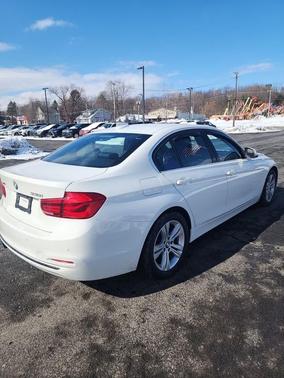2018 BMW 330 xDrive