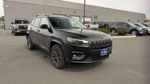 Diamond Black Crystal Pearlcoat 2019 Jeep Cherokee High Altitude