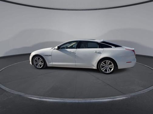 2013 Jaguar XJ L Portfolio
