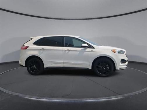 2021 Ford Edge ST Line