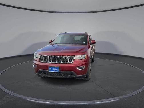 2019 Jeep Grand Cherokee Laredo