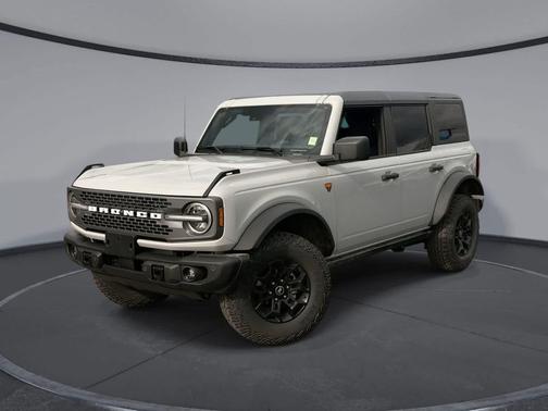 Gray 2026 Ford Bronco Badlands