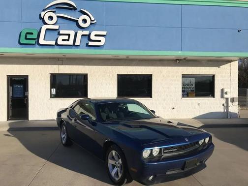 2009 Dodge Challenger SE
