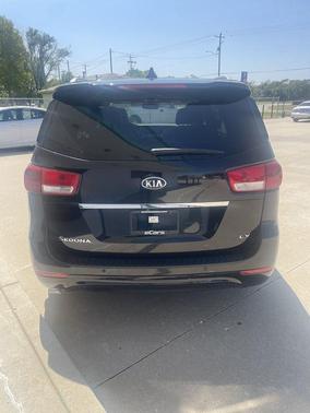 2017 Kia Sedona LX