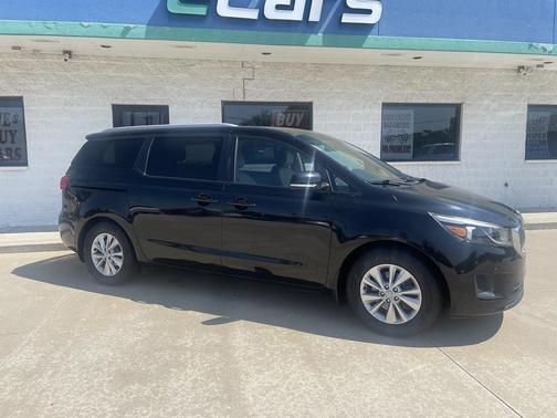 2017 Kia Sedona LX