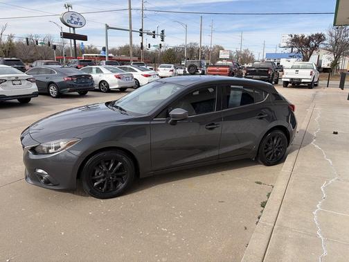 2016 Mazda Mazda3 i Touring
