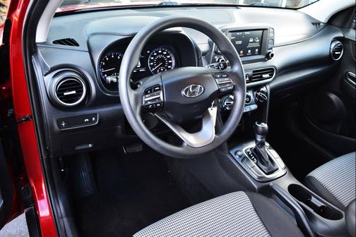 2020 Hyundai KONA SE