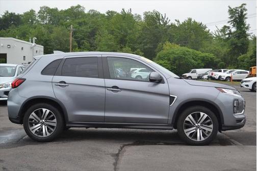 2020 Mitsubishi Outlander Sport SE