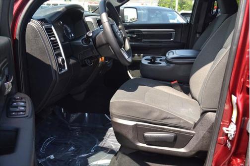2021 RAM 1500 Classic Warlock Quad Cab 4x4 6'4' Box