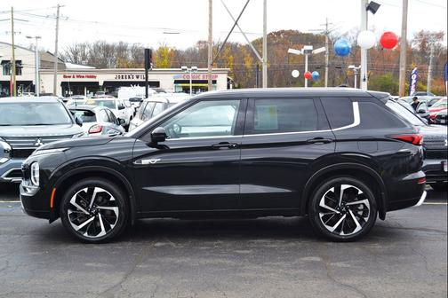 2023 Mitsubishi Outlander PHEV SEL