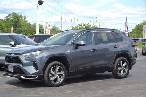 2024 Toyota RAV4 Prime SE