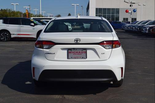 Ice Cap 2023 Toyota Corolla LE