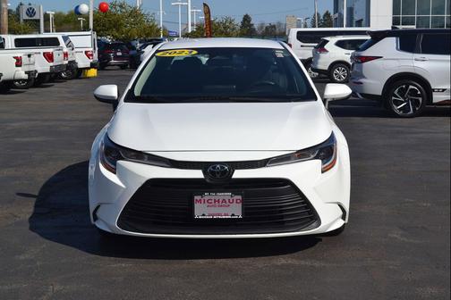 Ice Cap 2023 Toyota Corolla LE