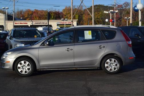 2011 Hyundai Elantra Touring GLS