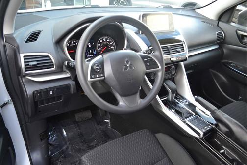 2020 Mitsubishi Eclipse Cross LE