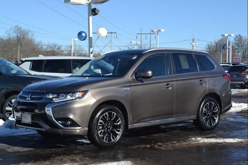 2018 Mitsubishi Outlander PHEV GT