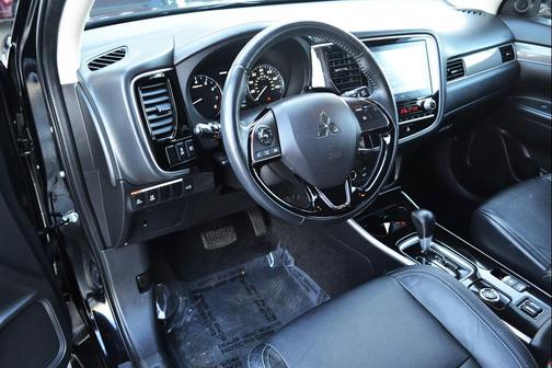 2020 Mitsubishi Outlander SEL
