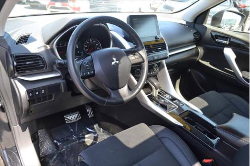 2022 Mitsubishi Eclipse Cross SE