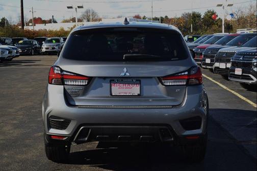 2022 Mitsubishi Outlander Sport SE