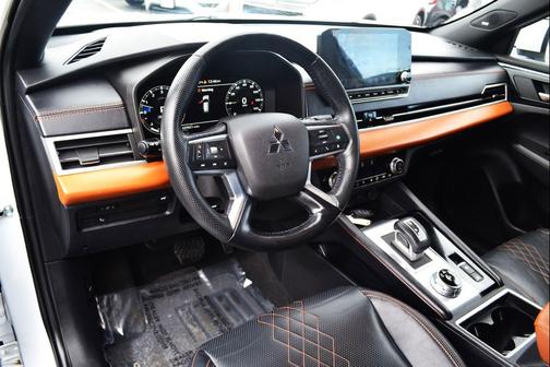 2022 Mitsubishi Outlander SEL 2.5 S-AWC