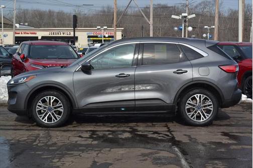 2021 Ford Escape SEL
