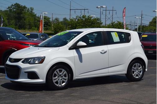 2020 Chevrolet Sonic FWD Hatchback 1FL 5-Door
