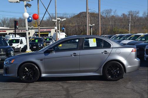 2017 Mitsubishi Lancer LE