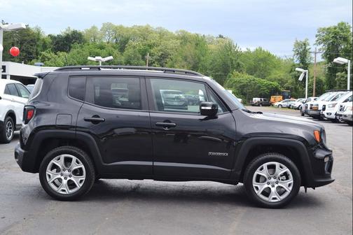 Black Clearcoat 2022 Jeep Renegade Limited