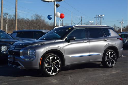 2022 Mitsubishi Outlander SEL