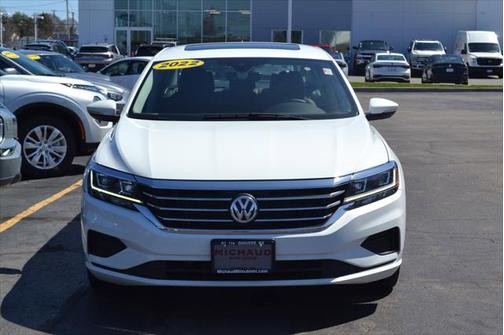 2022 Volkswagen Passat 2.0T SE