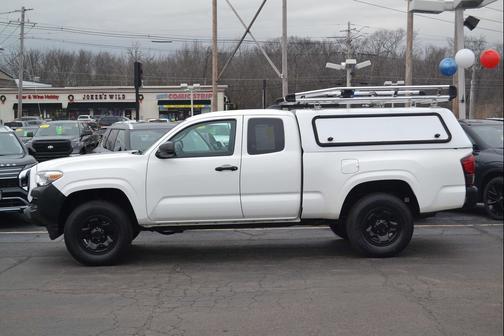 2021 Toyota Tacoma SR