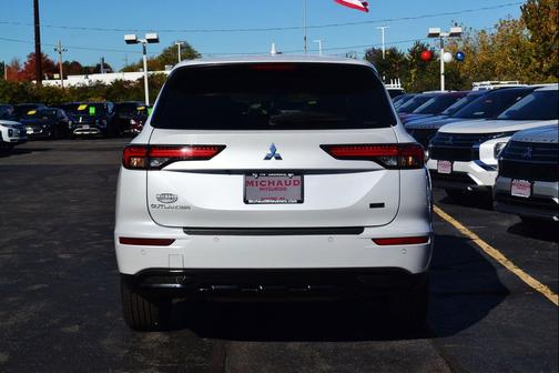 2023 Mitsubishi Outlander SE Black Edition S-AWC