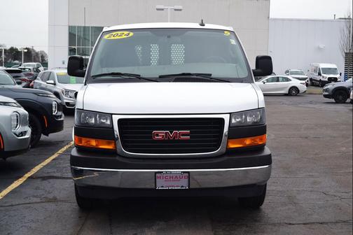 2024 GMC Savana 2500 Work Van