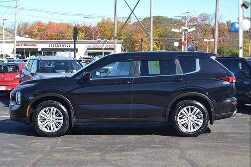 2023 Mitsubishi Outlander ES 2.5 S-AWC