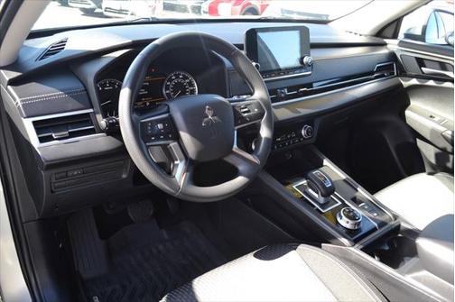 2022 Mitsubishi Outlander ES 2.5 S-AWC