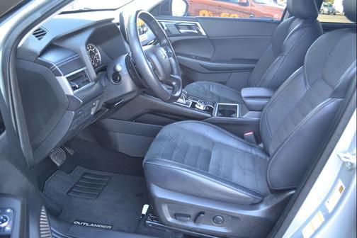 2022 Mitsubishi Outlander SE 2.5 S-AWC