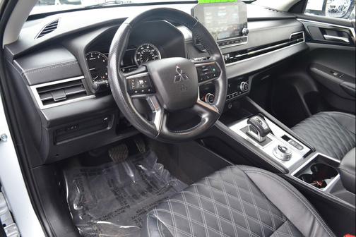 2022 Mitsubishi Outlander SEL Special Edition S-AWC