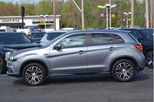 2017 Mitsubishi Outlander Sport 2.4 SE