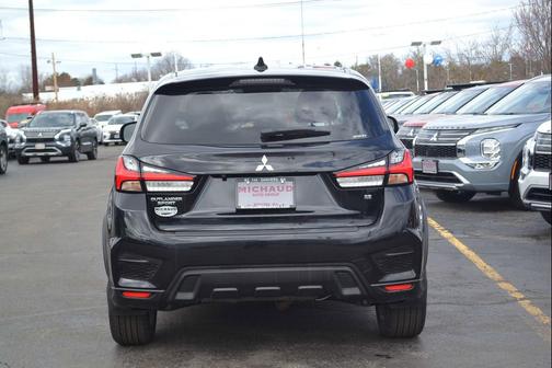 2024 Mitsubishi Outlander Sport SE