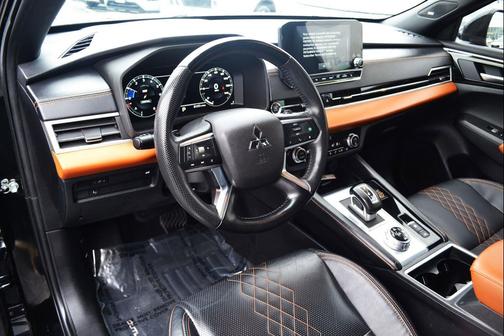 2023 Mitsubishi Outlander SEL 40th Anniversary S-AWC