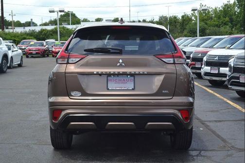 2024 Mitsubishi Eclipse Cross SEL
