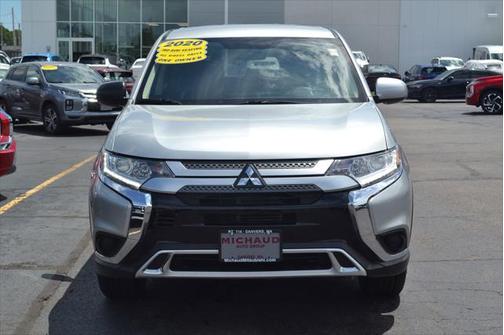 2020 Mitsubishi Outlander ES